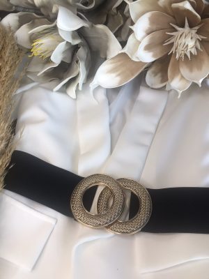 Μαύρη ελαστική ζώνη με μεταλλική αγκράφα