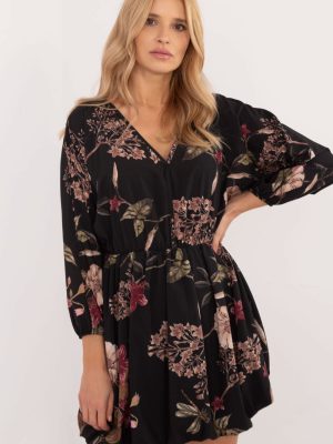 Φόρεμα σε Μαύρο - The essence of fashion