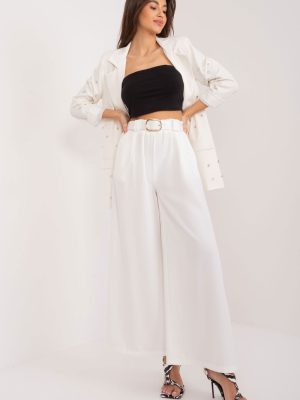 Παντελόνι σε Μπεζ - Fashion-forward choice