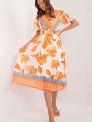 Φόρεμα σε Πορτοκαλί - Fashion-forward choice