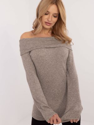 Jumper σε Μπεζ - Fashion-forward choice