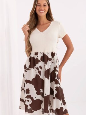 Φόρεμα σε Μπεζ - Effortless sophistication