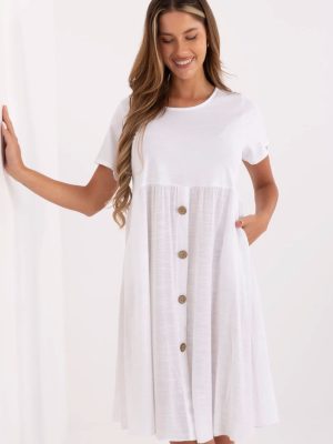 Φόρεμα σε Λευκό - L'eleganza incontra il comfort