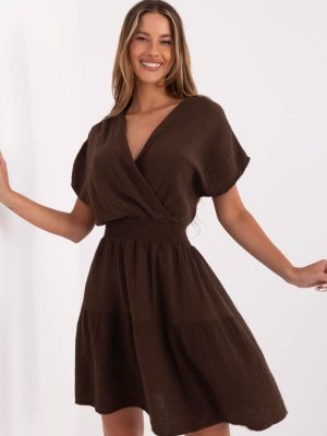 Φόρεμα σε Καφέ - L'eleganza incontra il comfort