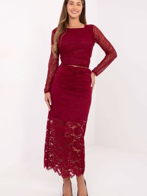 Φούστα σε Κόκκινο - Classe e raffinatezza