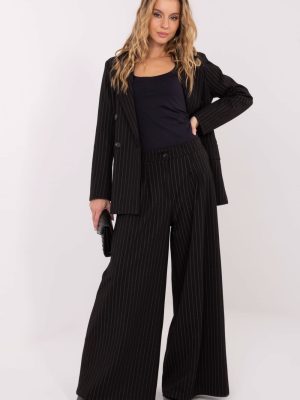 Παντελόνι σε Μαύρο - Modern romance