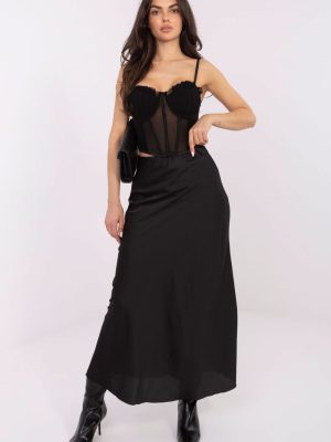 Φούστα σε Μαύρο - Semplicità raffinata