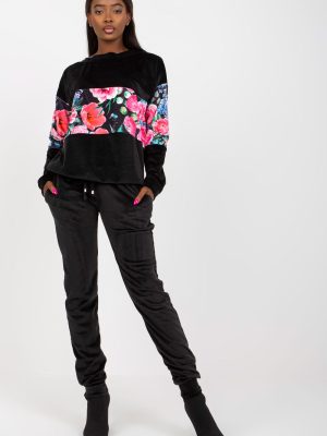 Σετ σε Μαύρο - Élégance urbaine