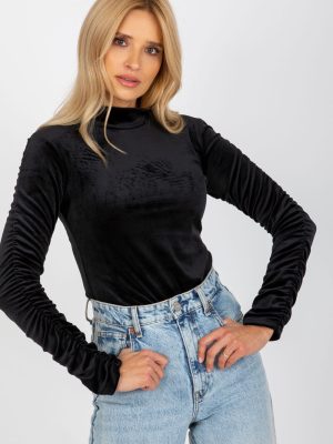 Μπλούζα σε Μαύρο - Modern romance