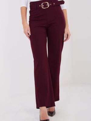 Παντελόνι σε Κόκκινο - Street-chic εμφάνιση