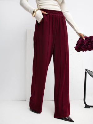 Παντελόνι φόρμας σε Κόκκινο - Everyday elegance