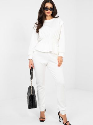 Σετ σε Μπεζ - Casual sophistication