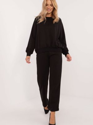 Σετ σε Μαύρο - Essential wardrobe piece