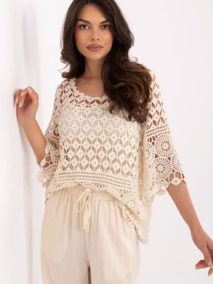 Μπλούζα σε Μπεζ - Effortless sophistication