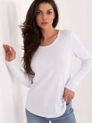 Μπλούζα σε Λευκό - L'eleganza incontra il comfort