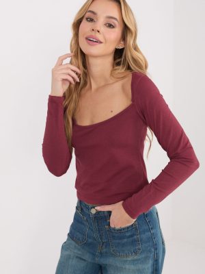 Μπλούζα σε Κόκκινο - Classic beauty