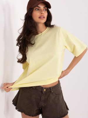 T-shirt σε Κίτρινο - Élégance intemporelle