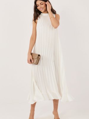 Φόρεμα σε Μπεζ - Pure elegance