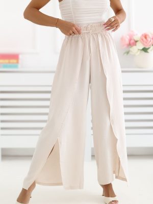 Παντελόνι σε Μπεζ - Modern simplicity