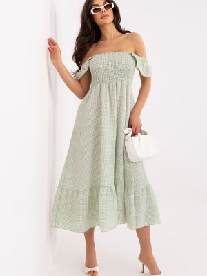 Φόρεμα σε Πράσινο - Fashion-forward choice