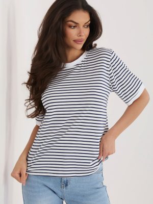 T-shirt σε Navy - Élégance moderne
