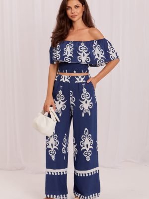 Σετ σε Navy - Understated luxury