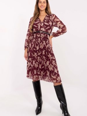 Φόρεμα σε Κόκκινο - Fashion-forward choice